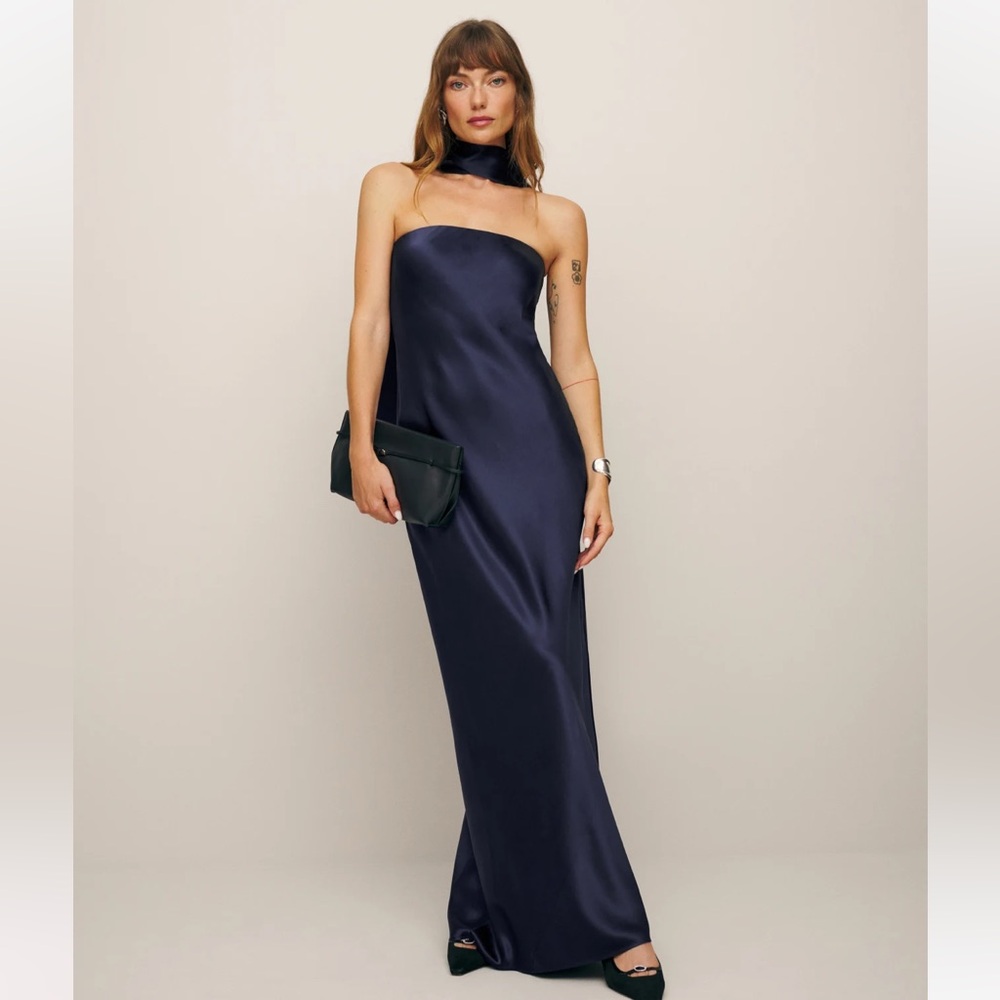 REFORMATION OREN SILK DRESS WITH NECK TIE IN NAVY. Size XS. Only worn once